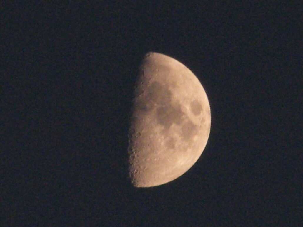 luna moon
